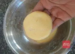 Illustration of how to make pumpkin sandwich cookies 13