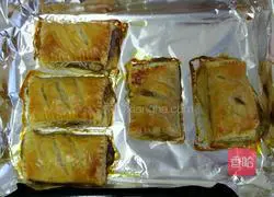 Illustration of how to make banana pie 10