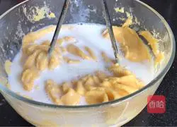 Illustration of how to make salted egg yolk potato cookies 6