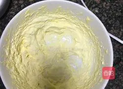 Illustration of how to make duck egg cookies 3