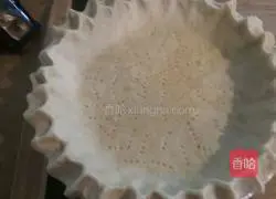 Illustration of how to make pecan pie 7