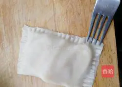 Illustration of how to make banana pie 3