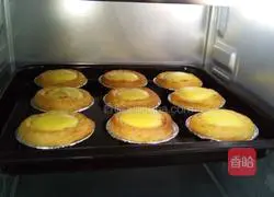 Illustration of how to make egg tarts without whipping cream 8