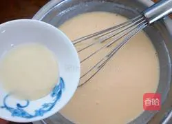 Illustration of making homemade egg tart liquid 8
