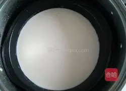 Illustration of how to make glutinous rice rolls with bean paste 3