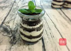 Illustration of how to make wooden chaff cups 9