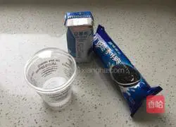 Illustration of making wooden chaff cup 1