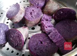 Illustration of how to make purple sweet potato buns 1