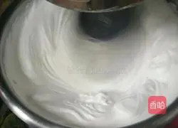 Illustration of how to make chiffon cake embryo 4