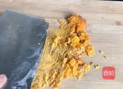  Illustration of how to make salted egg yolk potato cookies 2