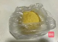 Illustration of how to make finger biscuits 5