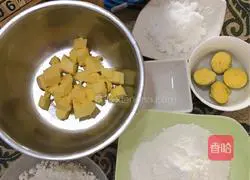 Illustration of how to make peanut butter margarita cookies 2