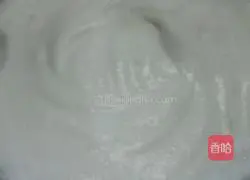 Illustration of how to make hollow latte art chiffon cake 10