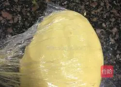 Illustration of how to make Greek croquettes (hand-shaped biscuits) 5