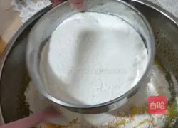 Illustration of how to make cupcakes 8