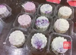 Illustration of how to make snow-skin mooncakes 4