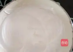 Illustration of how to make eight-inch chiffon cake 6