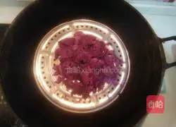 Illustration of how to make milky purple sweet potato filling 3