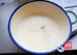 Illustration of how to make small cupcakes 3