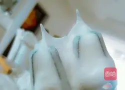 Illustration of how to make eight-inch chiffon cake 8