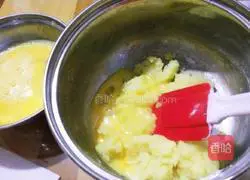 Illustration of how to make lightning puffs 9