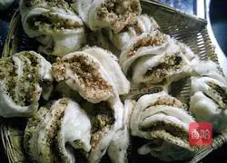 Walnut Hanamaki Recipe Illustration 18