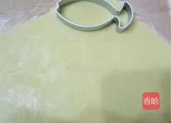 Illustration of how to make buttery milk biscuits 9