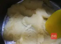Illustration of how to make pineapple puffs 7