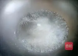 Illustration of how to make crispy apple pie 5