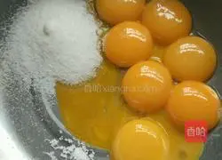 Chiffon Cake Recipe Illustration 1