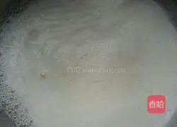 Illustration of how to make eight-inch matcha chiffon cake 7