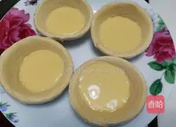 Illustration of how to make homemade egg tarts 4