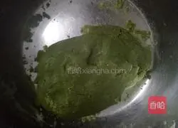 Illustration of how to make matcha square cookies 7