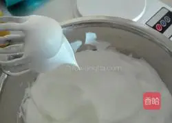 Illustration of how to make coffee chiffon cake 11