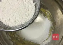 Illustration of how to make rose cookies 6