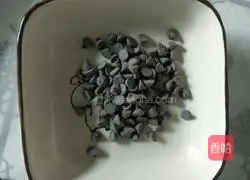 Illustration of how to make cocoa chocolate chip cookies 10