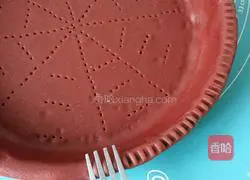 Illustration of how to make red yeast pottery (biscuits) 7
