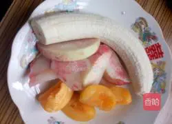 Illustration of how to make a fruit party 3