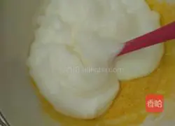 Illustration of how to make six-inch chiffon cake 7