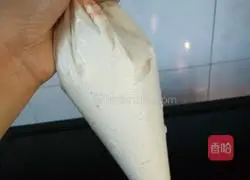 Illustration of how to make water-free and oil-free cupcakes 13