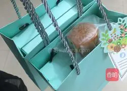 Illustration of how to make mooncakes 13