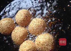 Illustration of how to make bean paste and sesame balls 7