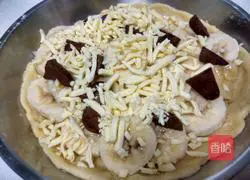 Illustration of how to make banana chocolate sandwich pie 7