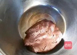 Illustration of how to make bear paw biscuits 10