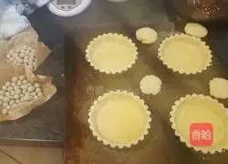 Illustration of how to make rich dark chocolate tart 13