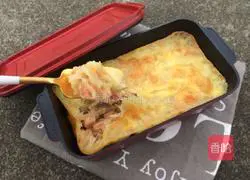 Cheese Baked Potatoes Recipe Illustration 8