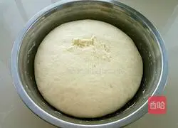 Illustration of how to make bean paste buns 7