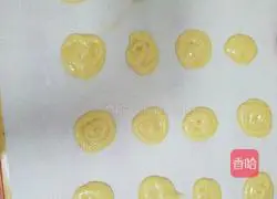 Illustration of how to bake cookies in microwave oven 10