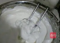 Illustration of how to make chiffon cake 5