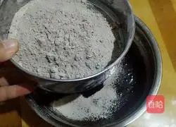 Marble Crack Cookie Recipe Illustration 7